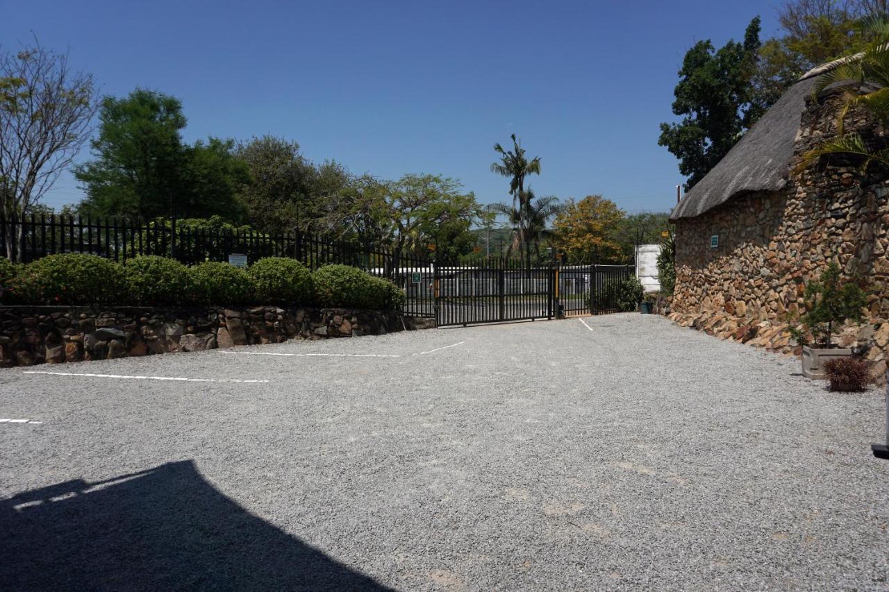 Sheba Rock Guesthouse Mbombela Bagian luar foto